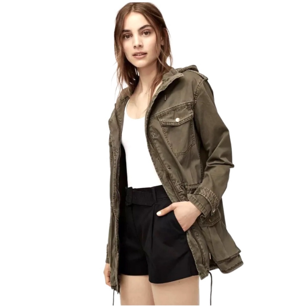 Talula Aritzia trooper jacket size s